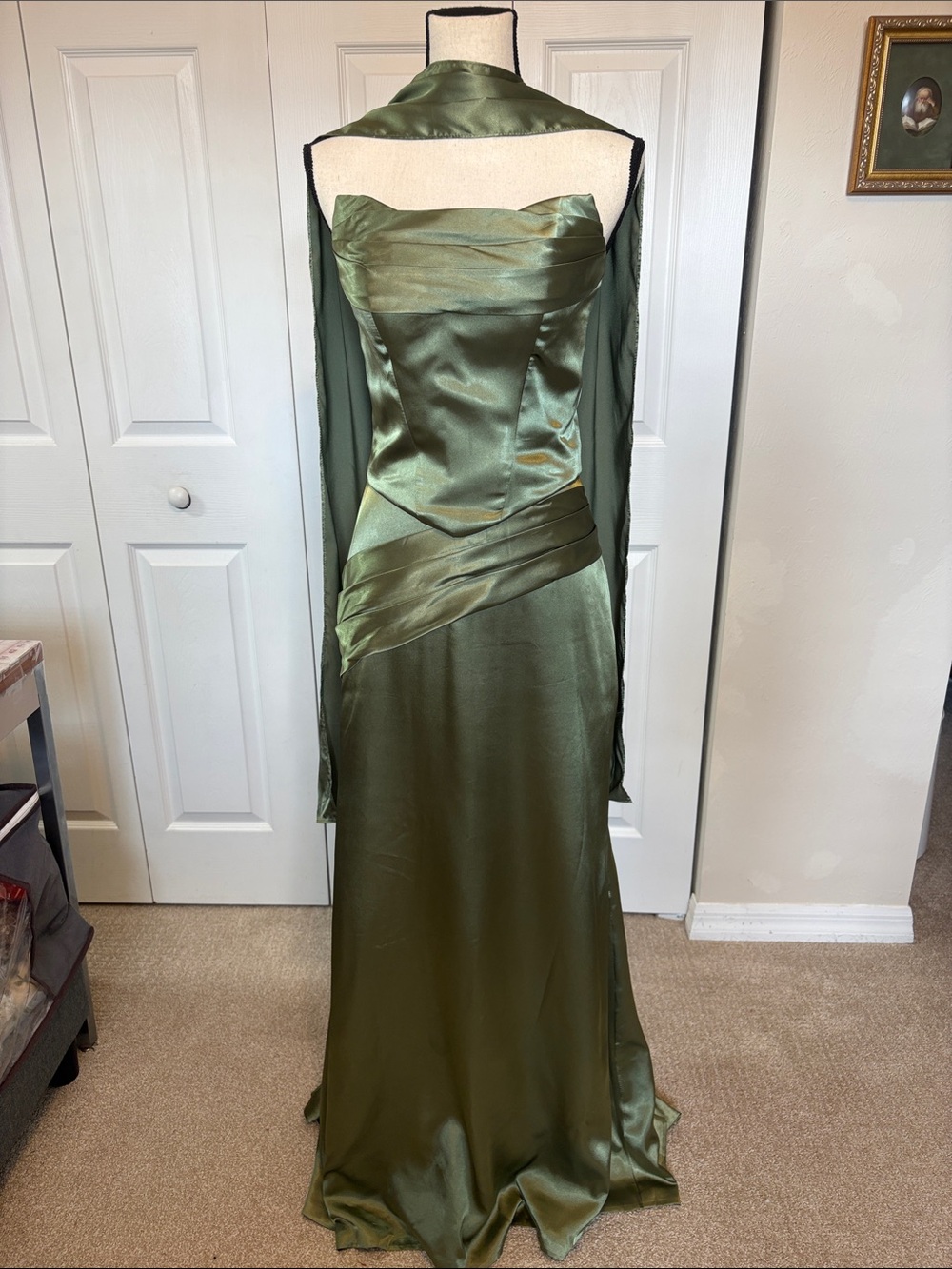 NWOT Olive Green Satin 3-Piece Formal Set – Corset Top, Maxi Skirt & Scarf-Sz 6.